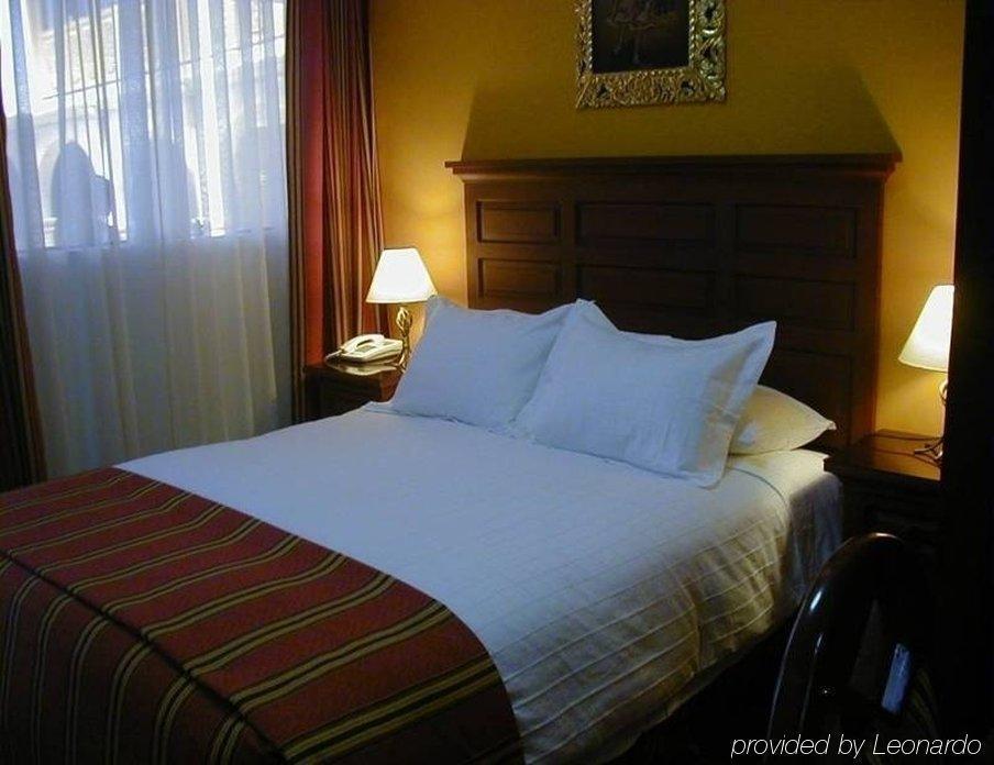 Terra Andina Colonial Mansion Otel Cusco Oda fotoğraf